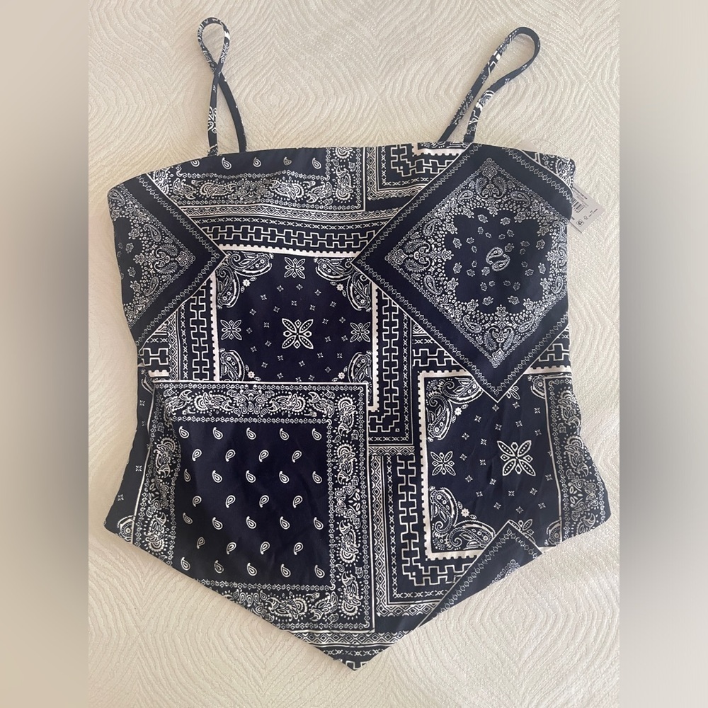 Boundaries Juniors Bandana Tube Top, Sizes Medium